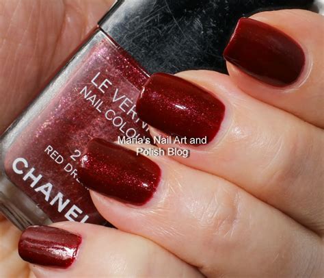 chanel nail polish red dream